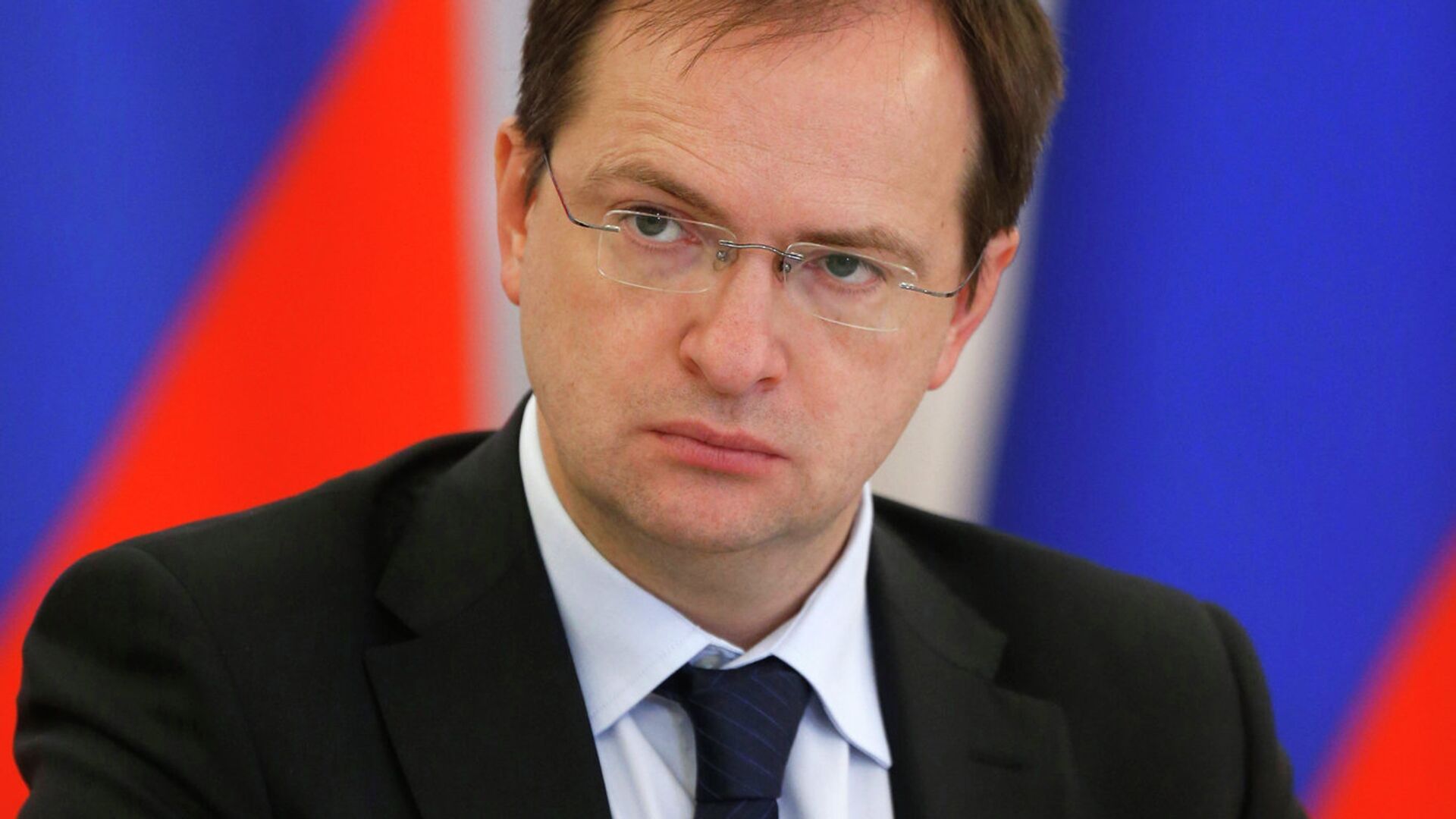 Мединский назвал видео с якобы его заявлениями об Аляске дипфейком